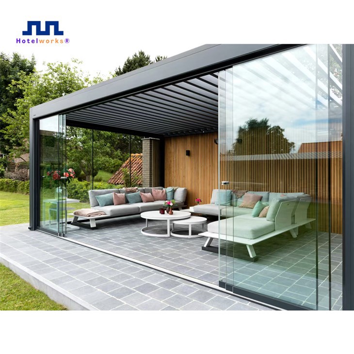 Aluminium Louvered Pergola